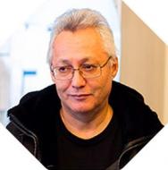 Уразгалиев Владимир Шайхатович