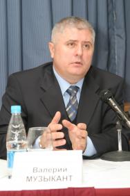 Музыкант Валерий Леонидович